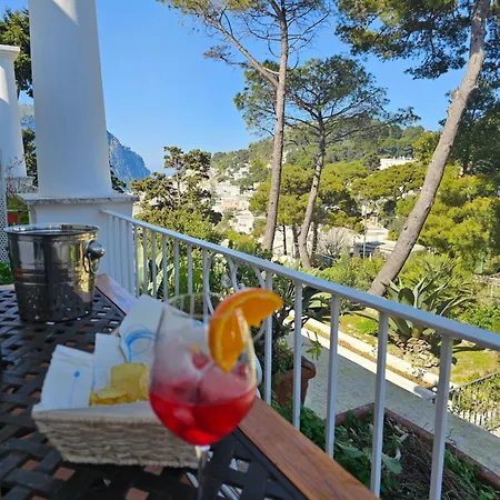 The Spanish At Apartment