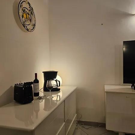 The Spanish At Apartment *